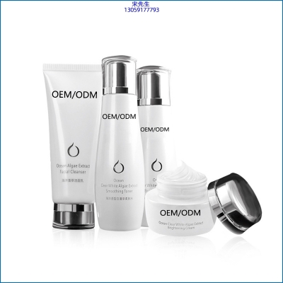 益术康_海洋藻萃护肤套装